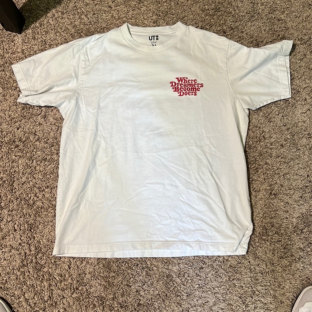 Mens tee shirt from Uniqlo